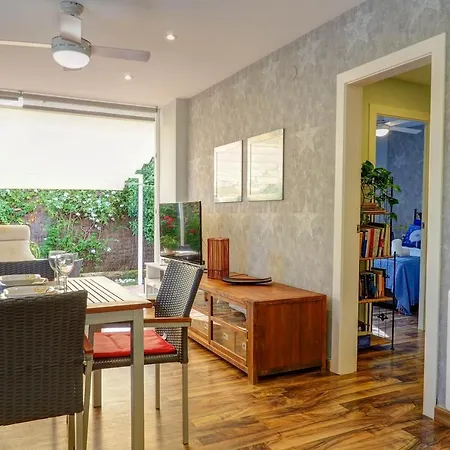 Tenis By Hello Homes Apartment *